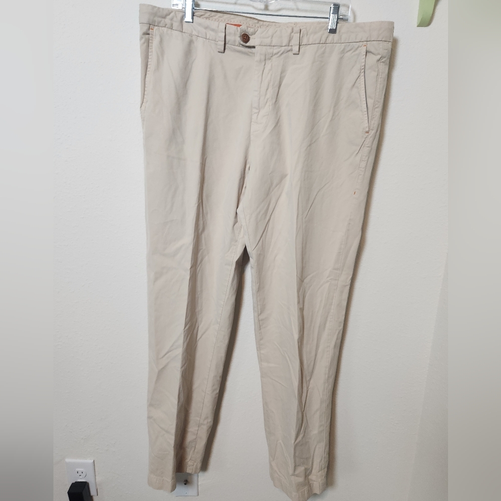 Tommy Bahama Men's‎ Khaki Straight Chinos 100% Pima Cotton 38x32